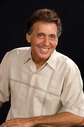 Portrait of Steve Leeds